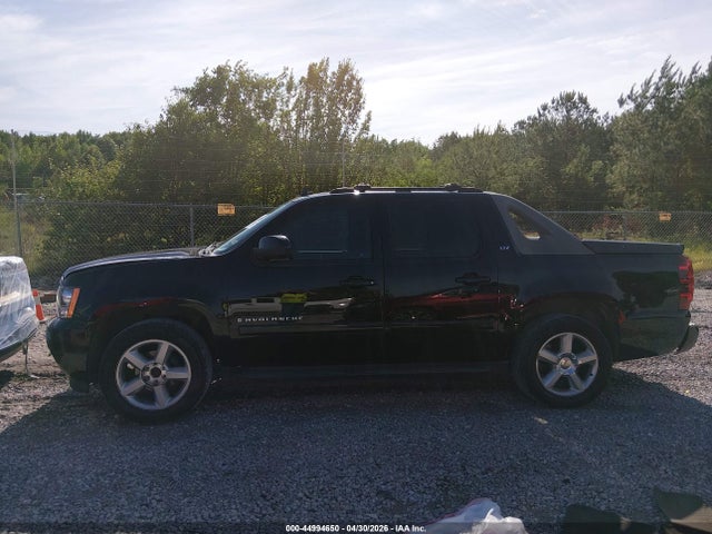 44994650 :رقم المزاد ، 3GNEC12067G225858 vin ، 2007 Chevrolet Avalanche 1500 Ltz مزاد بيع