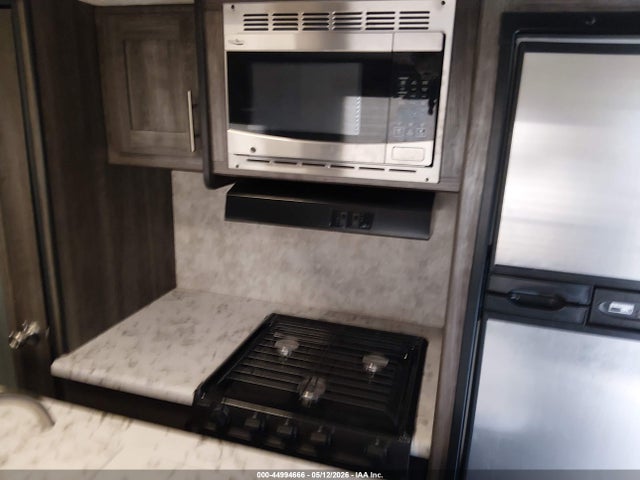 Auction sale of the 2018 Highland Ridge Open Range Ultra Lite 2910rl Travel Trailer, vin: 58TBH0BR2J3UJ3160, lot number: 44994666