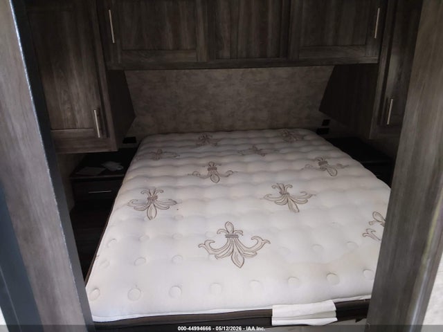 Auction sale of the 2018 Highland Ridge Open Range Ultra Lite 2910rl Travel Trailer, vin: 58TBH0BR2J3UJ3160, lot number: 44994666