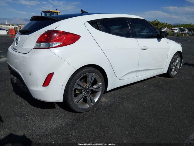 2013 Hyundai Veloster Base W/gray მანქანა იყიდება აუქციონზე, vin: KMHTC6AD4DU108141, აუქციონის ნომერი: 44994669