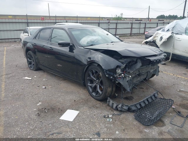 Auction sale of the 2021 Chrysler 300 300s, vin: 2C3CCABT6MH667338, lot number: 44994680