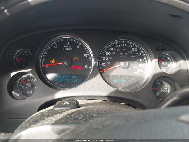 44994682 :رقم المزاد ، 1GKS2EEF1BR103427 vin ، 2011 Gmc Yukon Denali مزاد بيع