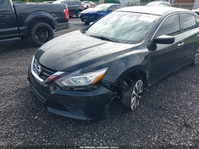 44994685 :رقم المزاد ، 1N4AL3AP9JC168329 vin ، 2018 Nissan Altima 2.5 Sv مزاد بيع