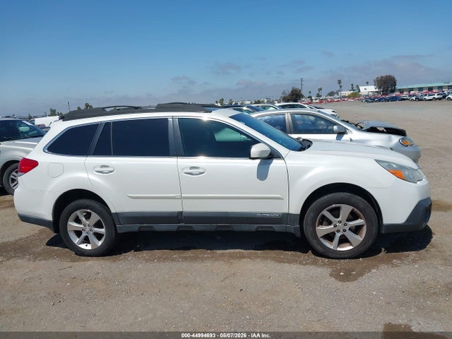 Subaru Outback 2.5i Limited 2014 4S4BRBMC2E3249285 Image 13