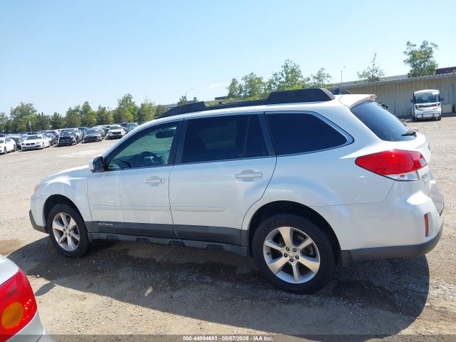 Subaru Outback 2.5i Limited 2014 4S4BRBMC2E3249285 Image 14