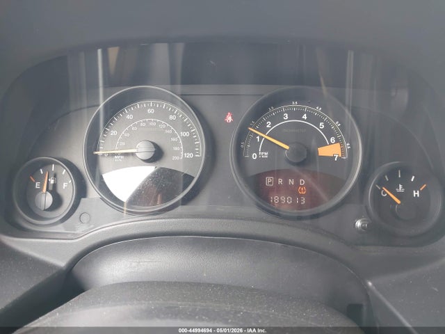 2014 Jeep Patriot Sport მანქანა იყიდება აუქციონზე, vin: 1C4NJPBA1ED842833, აუქციონის ნომერი: 44994694