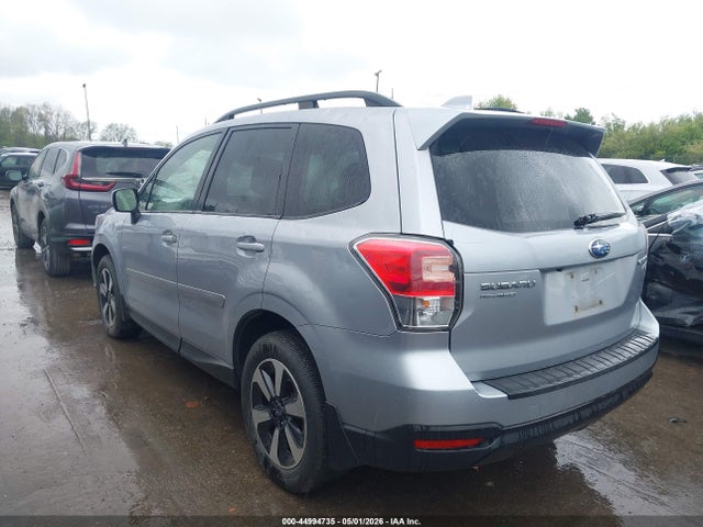44994735 :رقم المزاد ، JF2SJAEC4HH479343 vin ، 2017 Subaru Forester 2.5i Premium مزاد بيع