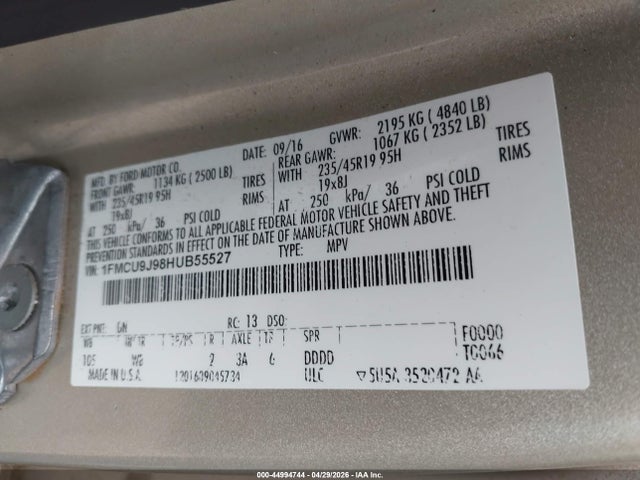 2017 Ford Escape Titanium მანქანა იყიდება აუქციონზე, vin: 1FMCU9J98HUB55527, აუქციონის ნომერი: 44994744