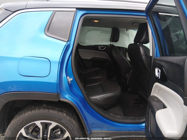 2022 Jeep Compass Limited 4x4 მანქანა იყიდება აუქციონზე, vin: 3C4NJDCBXNT105789, აუქციონის ნომერი: 44994745
