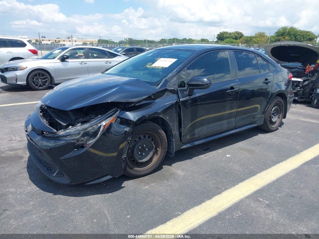 44994751 :رقم المزاد ، JTDEPRAE6LJ112736 vin ، 2020 Toyota Corolla Le مزاد بيع