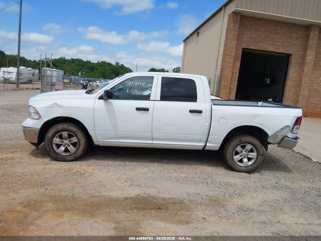 Продажа на аукционе авто 2022 Ram 1500 Classic Tradesman  4x4 5'7 Box, vin: 3C6RR7KG6NG352722, номер лота: 44994763