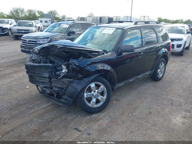 2010 Ford Escape Xlt მანქანა იყიდება აუქციონზე, vin: 1FMCU0DG3AKD25364, აუქციონის ნომერი: 44994775