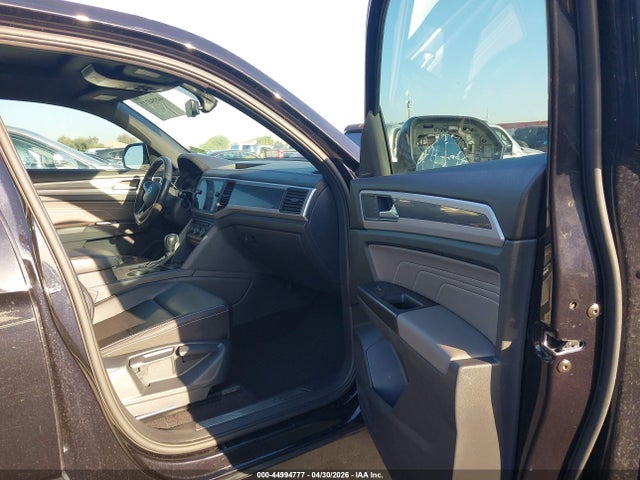 44994777 :رقم المزاد ، 1V2PE2CA2MC207198 vin ، 2021 Volkswagen Atlas Cross Sport 3.6l V6 Se W/technology R-line مزاد بيع