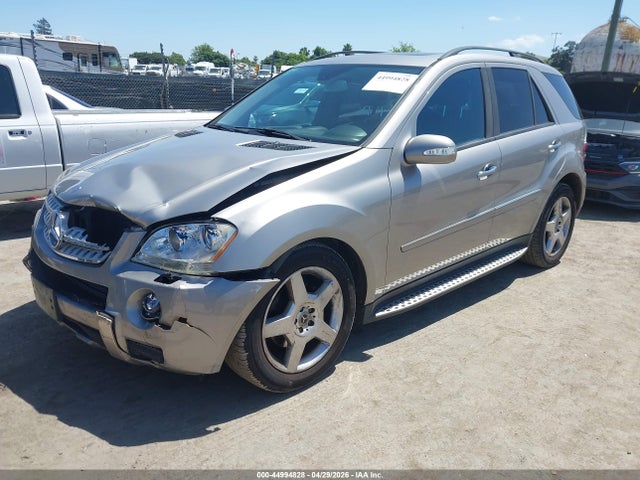 2006 Mercedes-benz Ml 500 4matic მანქანა იყიდება აუქციონზე, vin: 4JGBB75E66A057320, აუქციონის ნომერი: 44994828