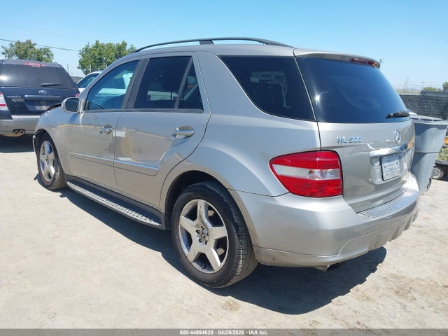 2006 Mercedes-benz Ml 500 4matic მანქანა იყიდება აუქციონზე, vin: 4JGBB75E66A057320, აუქციონის ნომერი: 44994828