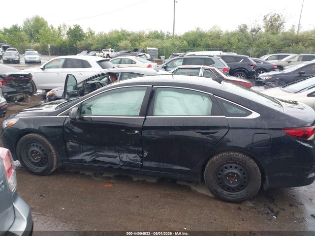 44994833 :رقم المزاد ، 5NPE24AF2KH807118 vin ، 2019 Hyundai Sonata Se مزاد بيع