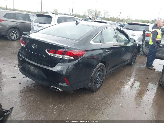 44994833 :رقم المزاد ، 5NPE24AF2KH807118 vin ، 2019 Hyundai Sonata Se مزاد بيع