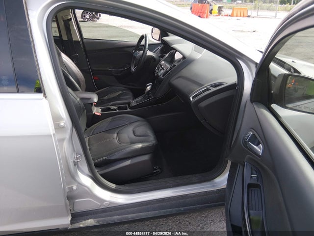 Aukcja sprzedaży 2017 Ford Focus Titanium, vin: 1FADP3J23HL347739, numer aukcji: 44994877