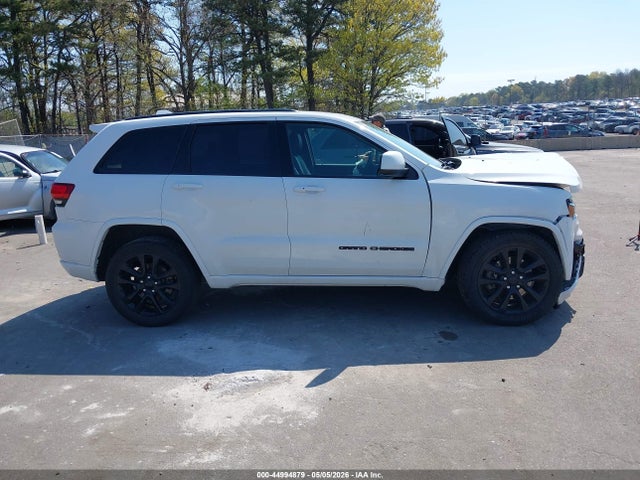 2021 Jeep Grand Cherokee Laredo X 4x4 მანქანა იყიდება აუქციონზე, vin: 1C4RJFAG4MC621569, აუქციონის ნომერი: 44994879