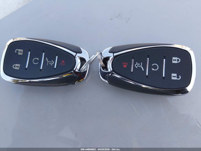 2GNAXTEX8J6306791 Chevrolet EQUINOX LT