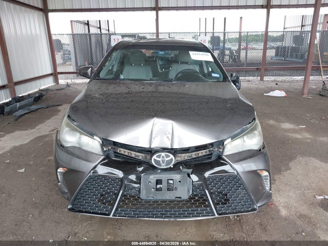 44994920 :رقم المزاد ، 4T1BF1FK7GU219171 vin ، 2016 Toyota Camry Se مزاد بيع