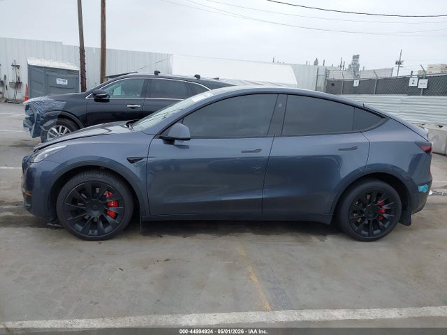 Tesla Model Y Rwd 2023 7SAYGDEDXPF966310 Image 14