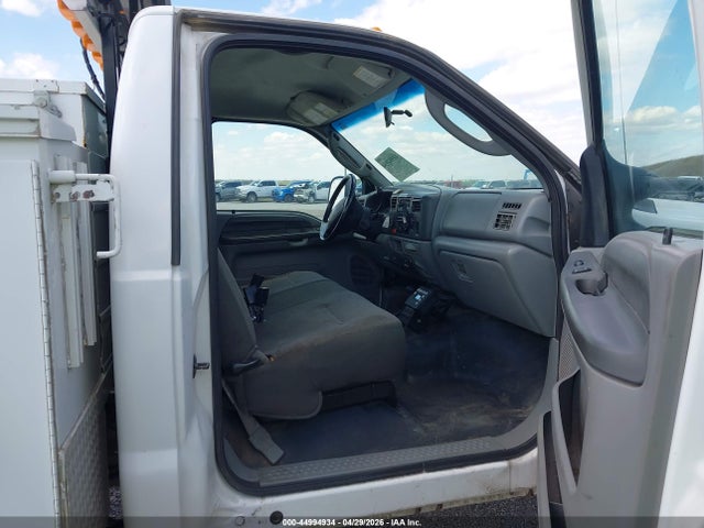 44994934 :رقم المزاد ، 1FDXF47P34EE07757 vin ، 2004 Ford F-450 Xl/xlt مزاد بيع