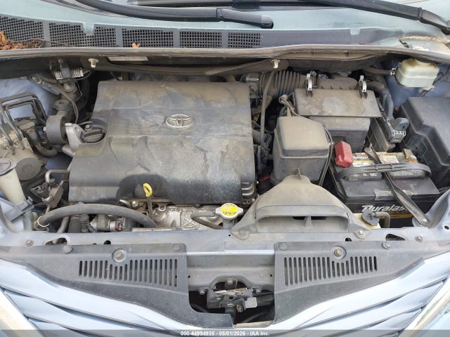 Продаж на аукціоні авто 2015 Toyota Sienna Le 8 Passenger, vin: 5TDKK3DCXFS545928, номер лоту: 44994935