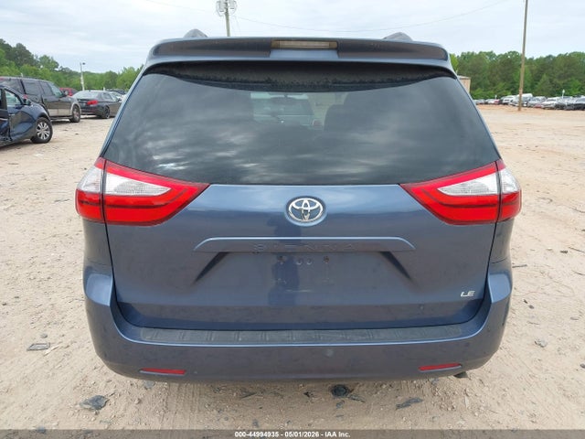 Продаж на аукціоні авто 2015 Toyota Sienna Le 8 Passenger, vin: 5TDKK3DCXFS545928, номер лоту: 44994935