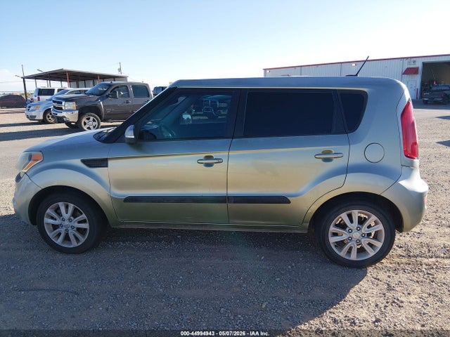 44994943 :رقم المزاد ، KNDJT2A61C7391410 vin ، 2012 Kia Soul + مزاد بيع