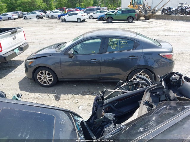 Aukcja sprzedaży 2018 Toyota Yaris Ia, vin: 3MYDLBYV2JY302371, numer aukcji: 44994945