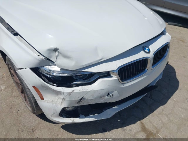 2018 Bmw 320i მანქანა იყიდება აუქციონზე, vin: WBA8E1G57JNU89560, აუქციონის ნომერი: 44994963