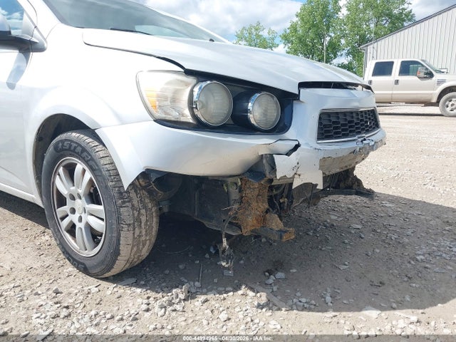 44994965 :رقم المزاد ، 1G1JC5SG3E4243913 vin ، 2014 Chevrolet Sonic Lt Auto مزاد بيع