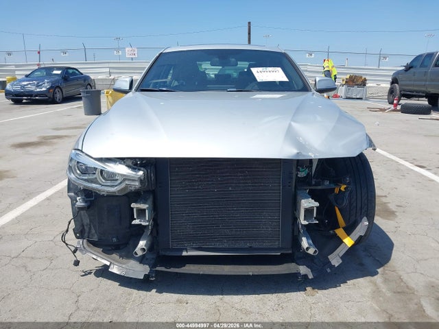 WBA8B9G30HNU52124 BMW 330I