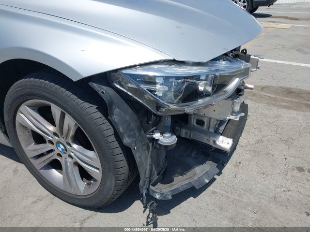 WBA8B9G30HNU52124 BMW 330I