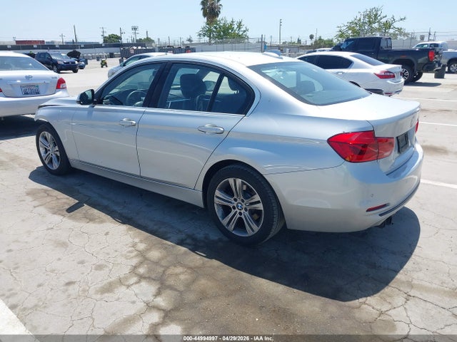 WBA8B9G30HNU52124 BMW 330I