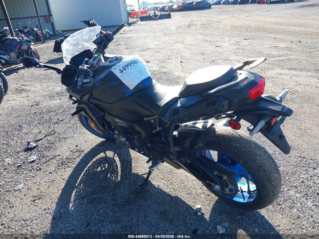 Продажа на аукционе авто 2023 Suzuki Gsx1000 Gt/gt+, vin: JS1EK12B4P7100120, номер лота: 44995012