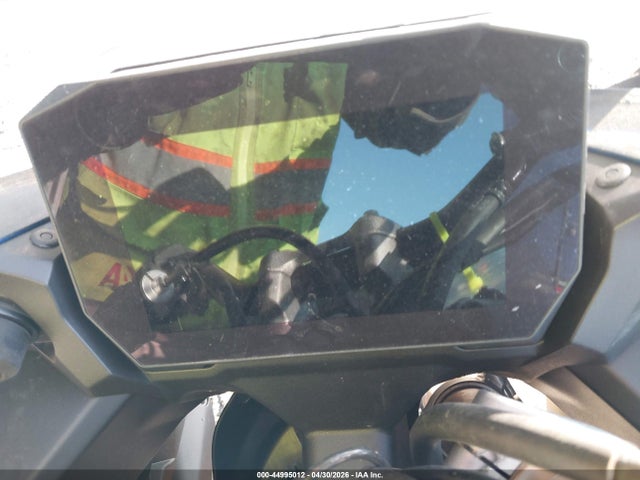 Продажа на аукционе авто 2023 Suzuki Gsx1000 Gt/gt+, vin: JS1EK12B4P7100120, номер лота: 44995012