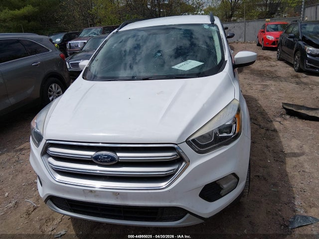 2017 Ford Escape Se მანქანა იყიდება აუქციონზე, vin: 1FMCU0GD8HUE46634, აუქციონის ნომერი: 44995025