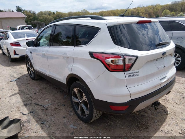 2017 Ford Escape Se მანქანა იყიდება აუქციონზე, vin: 1FMCU0GD8HUE46634, აუქციონის ნომერი: 44995025