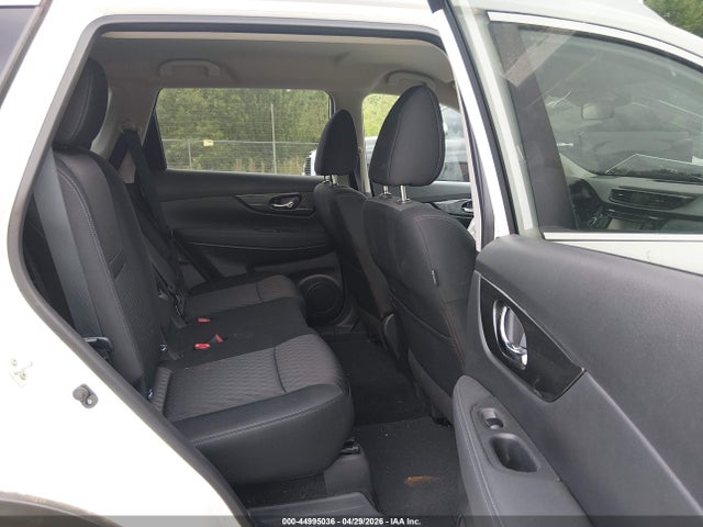 Aukcja sprzedaży 2017 Nissan Rogue Sv, vin: KNMAT2MT4HP547738, numer aukcji: 44995036