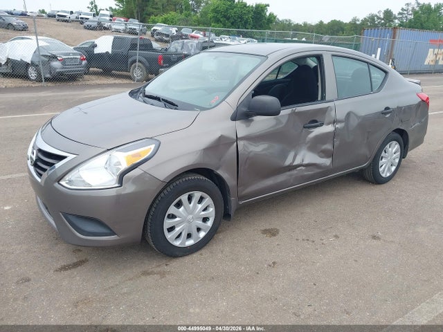 3N1CN7AP7FL805351 Nissan Versa 1.6 S+