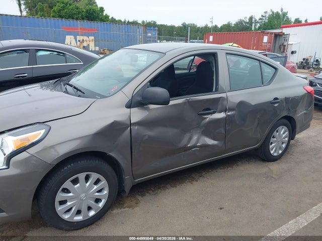 3N1CN7AP7FL805351 Nissan Versa 1.6 S+