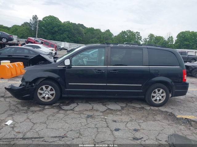 Продаж на аукціоні авто 2010 Chrysler Town & Country Touring, vin: 2A4RR5D10AR195760, номер лоту: 44995059