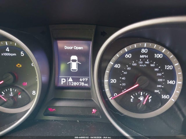 44995102 :رقم المزاد ، 5XYZT3LB3DG049030 vin ، 2013 Hyundai Santa Fe Sport مزاد بيع
