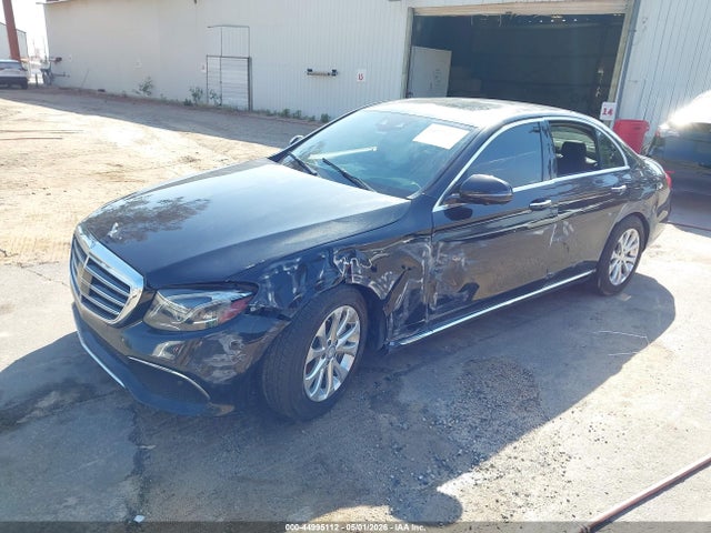 44995112 :رقم المزاد ، WDDZF4JB8HA119200 vin ، 2017 Mercedes-benz E 300 مزاد بيع