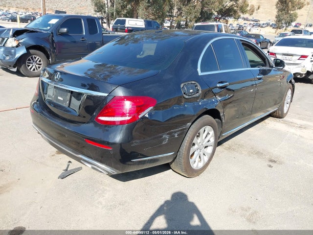 44995112 :رقم المزاد ، WDDZF4JB8HA119200 vin ، 2017 Mercedes-benz E 300 مزاد بيع