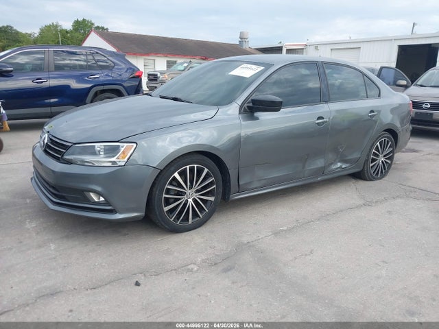 44995122 :رقم المزاد ، 3VWD17AJ0FM414347 vin ، 2015 Volkswagen Jetta 1.8t Sport مزاد بيع