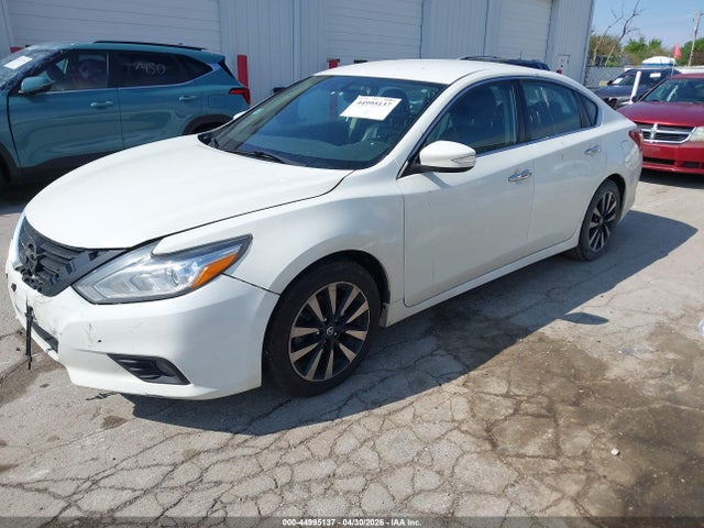2018 Nissan Altima 2.5 Sl მანქანა იყიდება აუქციონზე, vin: 1N4AL3AP9JC171201, აუქციონის ნომერი: 44995137