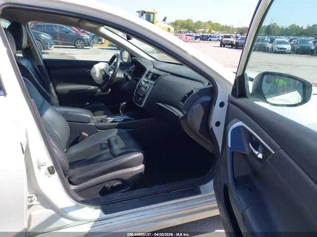 2018 Nissan Altima 2.5 Sl მანქანა იყიდება აუქციონზე, vin: 1N4AL3AP9JC171201, აუქციონის ნომერი: 44995137